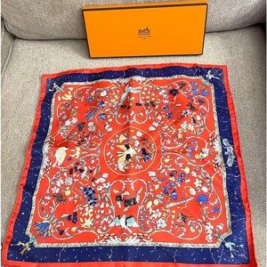 SOLD - Small Hermes scarf